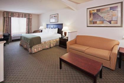 Holiday Inn Express Hotel and Suites Corsicana I-45 an IHG Hotel - image 2