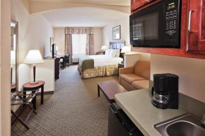 Holiday Inn Express Hotel and Suites Corsicana I-45 an IHG Hotel - image 9