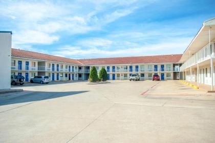 Motel 6-Corsicana TX - image 6