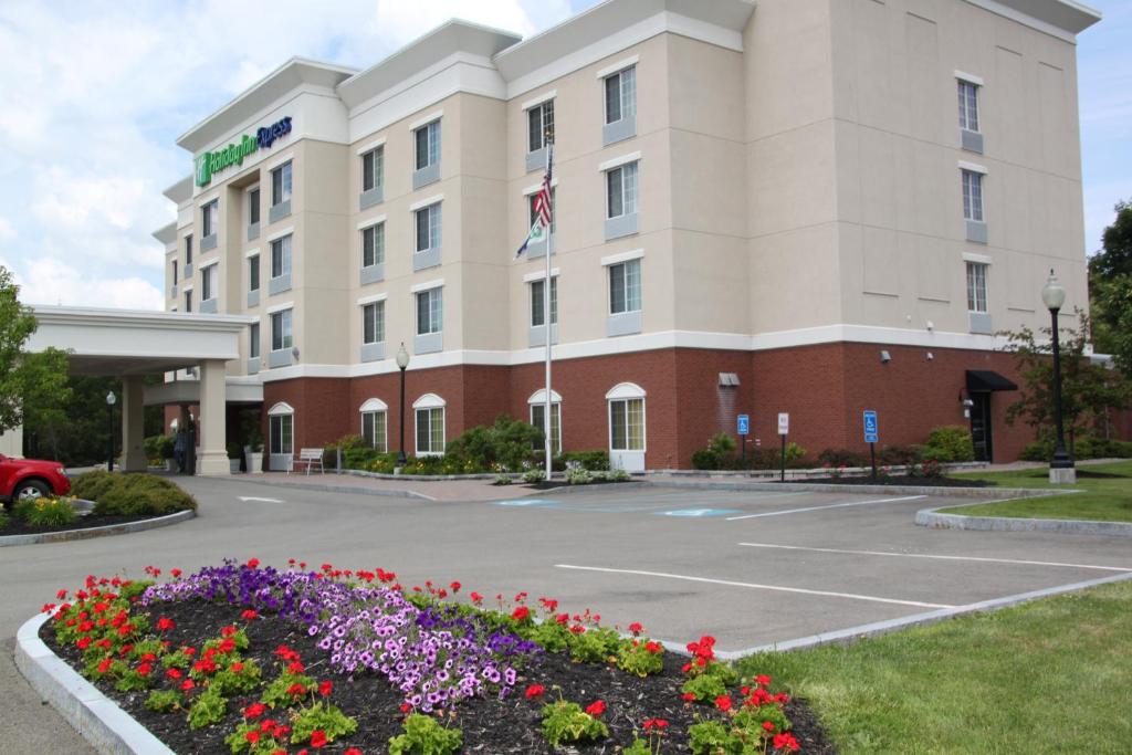 Holiday Inn Express - Cortland an IHG Hotel - main image