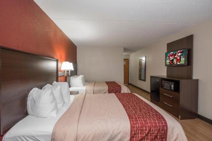 Red Roof Inn Cortland - image 12