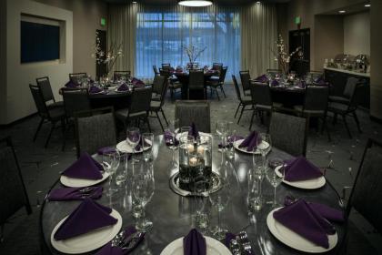 Courtyard by Marriott Corvallis - image 12