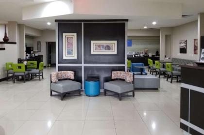 Clarion Pointe by Choice Hotels Corydon - image 12