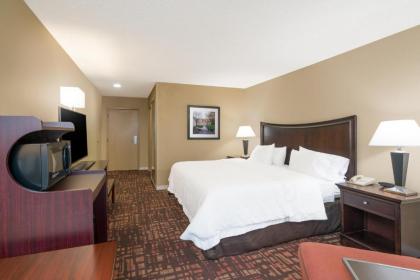 Hampton Inn Corydon - image 14