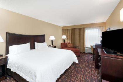 Hampton Inn Corydon - image 15