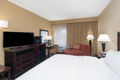 Hampton Inn Corydon - image 8