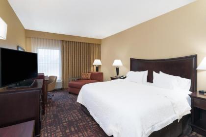 Hampton Inn Corydon - image 9