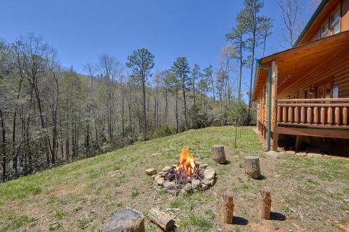 Sweet Tranquility Pool Lodge - image 2