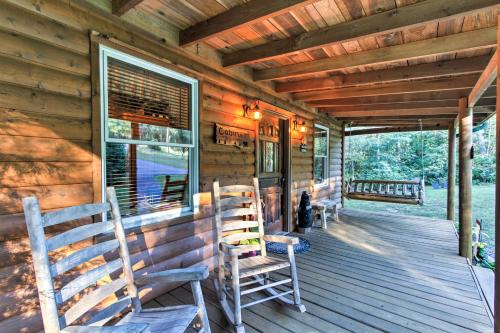 Pet-Friendly Cosby Log Cabin with Backyard and Porch! - main image