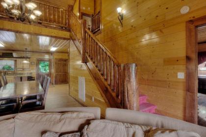 Mystical Creek Pool Lodge #600 by Aunt Bug's Cabin Rentals - image 11