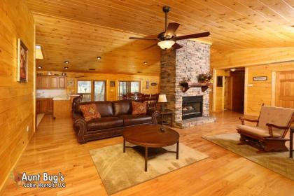 Heavenly Creekside #276 by Aunt Bug's Cabin Rentals - image 9