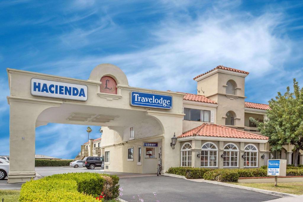 Travelodge by Wyndham Costa Mesa Newport Beach Hacienda - main image