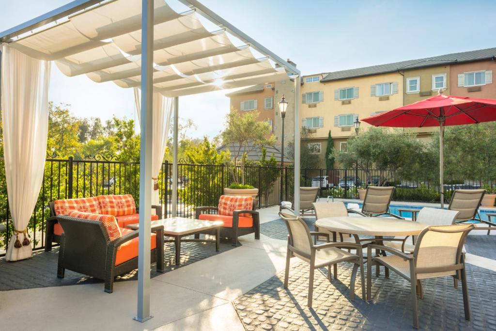 Ayres Hotel Costa Mesa Newport Beach - main image