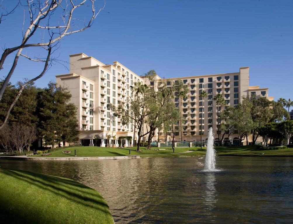 Costa Mesa Marriott - image 6