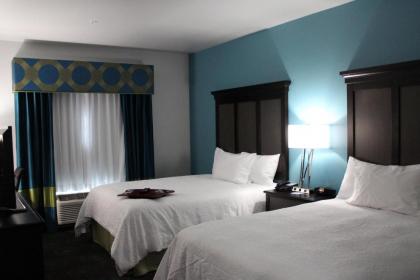 Hampton Inn Cotulla - image 13