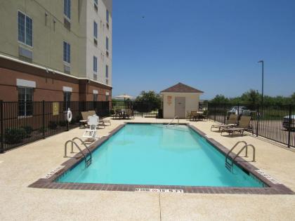 Candlewood Suites Cotulla an IHG Hotel - image 3