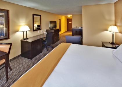 Holiday Inn Express Hotel & Suites Council Bluffs - Convention Center Area an IHG Hotel - image 10