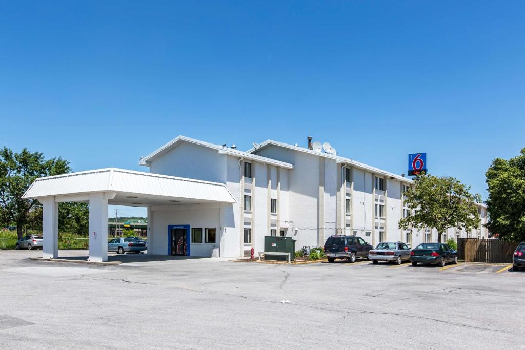 Motel 6-Council Bluffs IA - Omaha East - main image