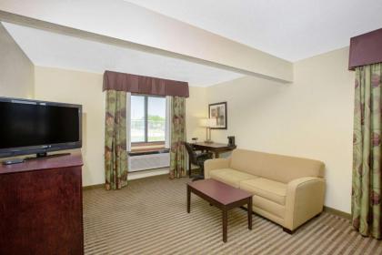 AmericInn by Wyndham Council Bluffs - image 10