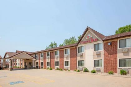 AmericInn by Wyndham Council Bluffs - image 4