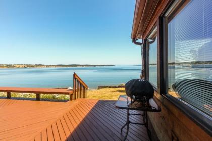 The Cabin At Penn Cove - image 15