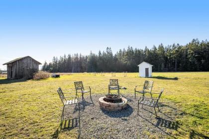 Historic Officer's Farmhouse at OLF - image 7