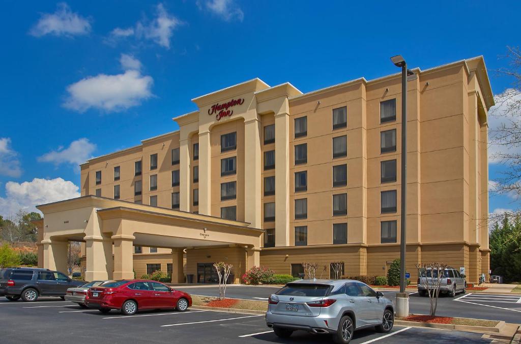 Hampton Inn Covington - main image