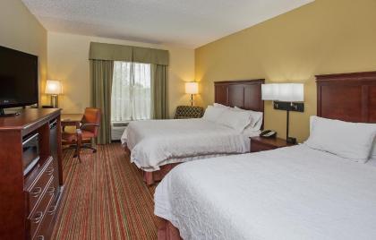 Hampton Inn Covington - image 8