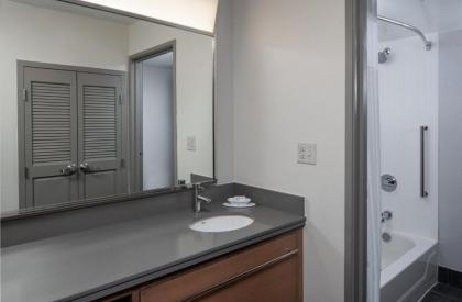 Courtyard by Marriott Covington / Mandeville - image 13