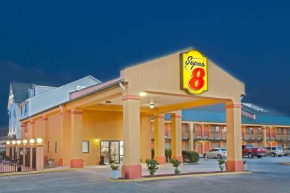 Super 8 by Wyndham Covington - image 10