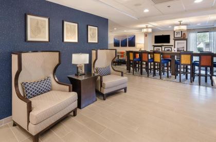 Hampton Inn Covington VA - image 4