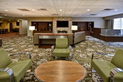 Holiday Inn Cincinnati-Riverfront an IHG Hotel - image 18