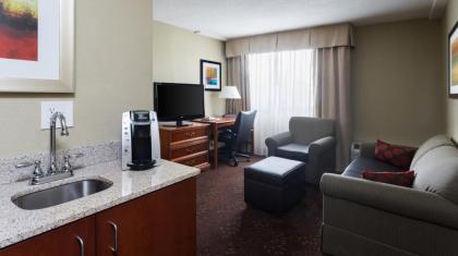 Holiday Inn Cincinnati-Riverfront an IHG Hotel - image 20