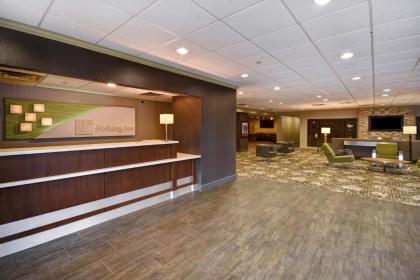 Holiday Inn Cincinnati-Riverfront an IHG Hotel - image 7