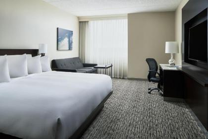 Pittsburgh Marriott North - image 9