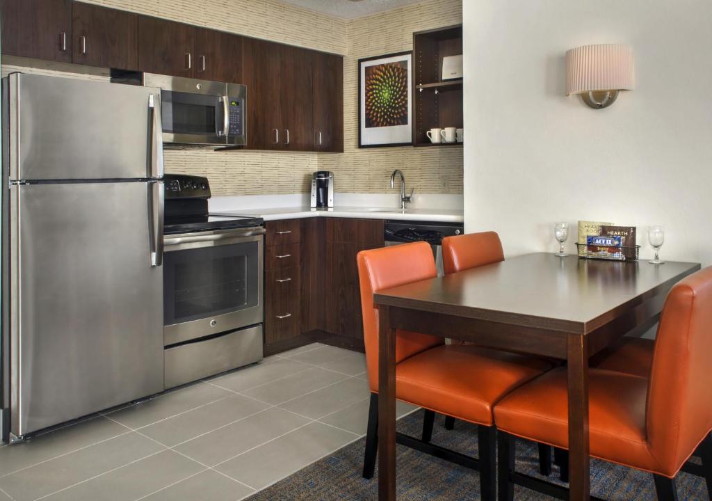 Residence Inn Pittsburgh Cranberry Township - image 2