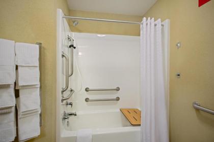 Candlewood Suites Pittsburgh-Cranberry an IHG Hotel - image 7