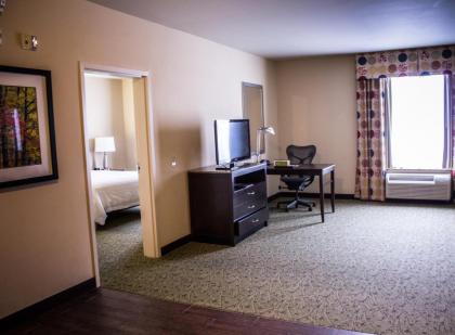 Hilton Garden Inn Pittsburgh/Cranberry - image 11