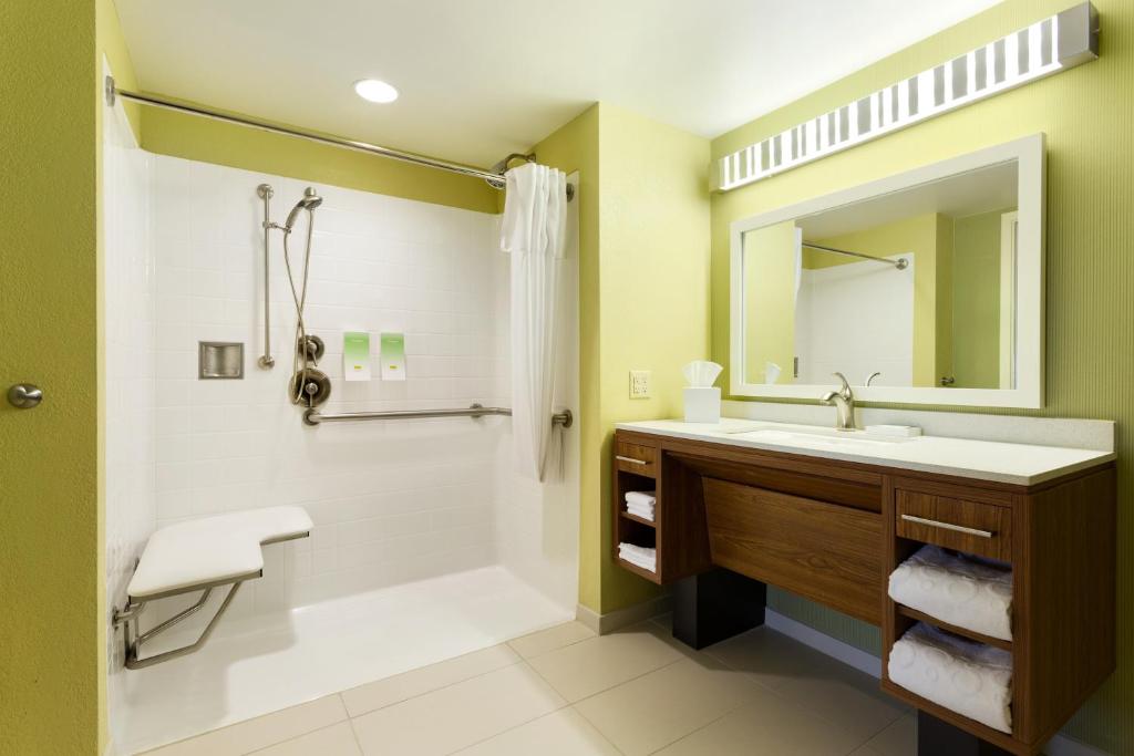 Home2Suites Cranberry - image 7