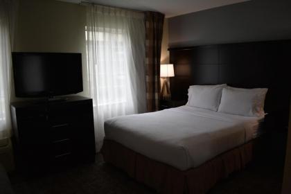 Staybridge Suites Cranbury - South Brunswick an IHG Hotel - image 10