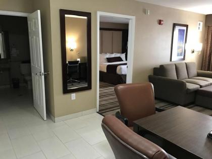 Best Western Plus Crawfordsville Hotel - image 9