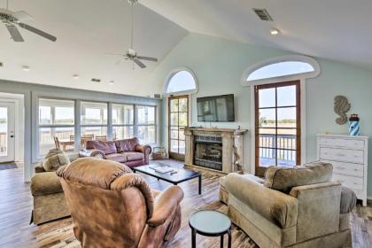 Waterfront Crawfordville Home on Live Oak Island! - image 1