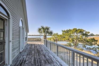 Waterfront Crawfordville Home on Live Oak Island! - image 12