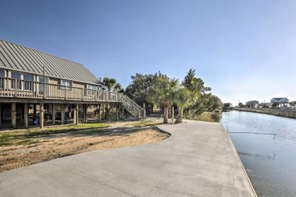 Waterfront Crawfordville Home on Live Oak Island! - image 7