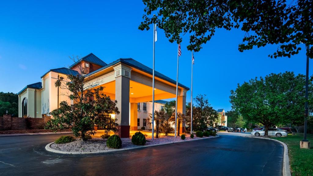 Best Western Butner Creedmoor Inn - main image