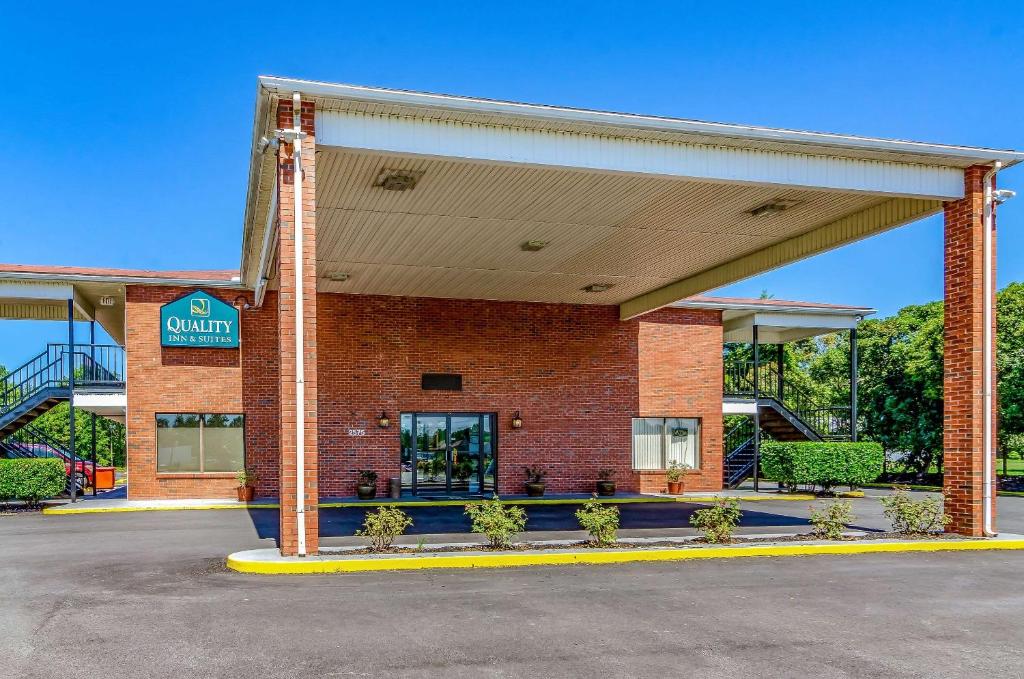 Quality Inn & Suites Creedmor - Butner - main image