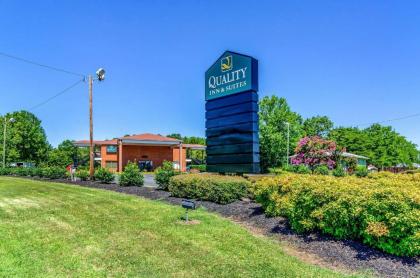 Quality Inn & Suites Creedmor - Butner - image 12