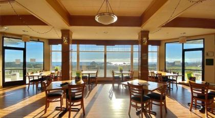 Oceanfront Lodge - image 15