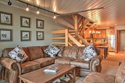 Eagles Nest Crested Butte Townhome with Mtn Views - image 2