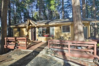 Spacious Family Cabin - 5 Minutes to Lake Gregory! - image 11